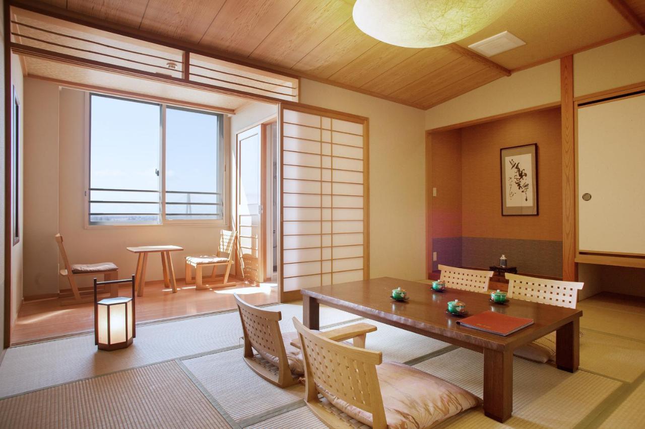Ryokan Kangetsuen 4*